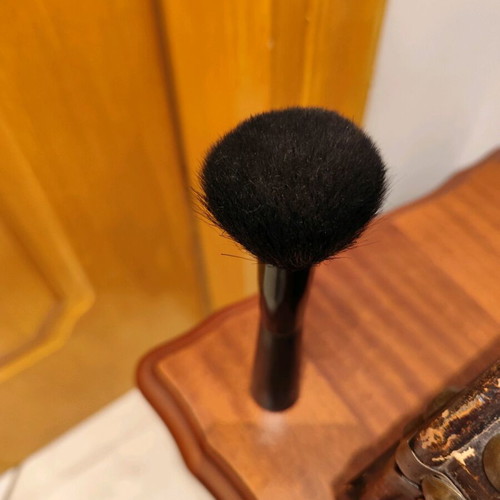 Makeup brush like new for blush or makeup