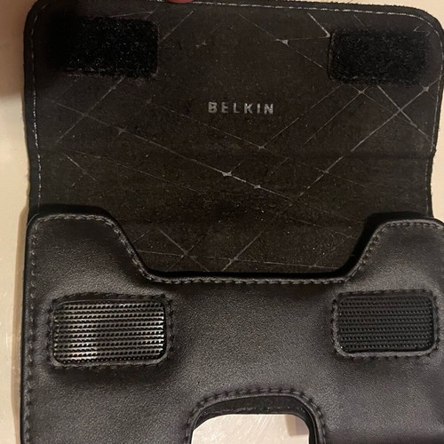 Belkin mobile phone case used with belt clip