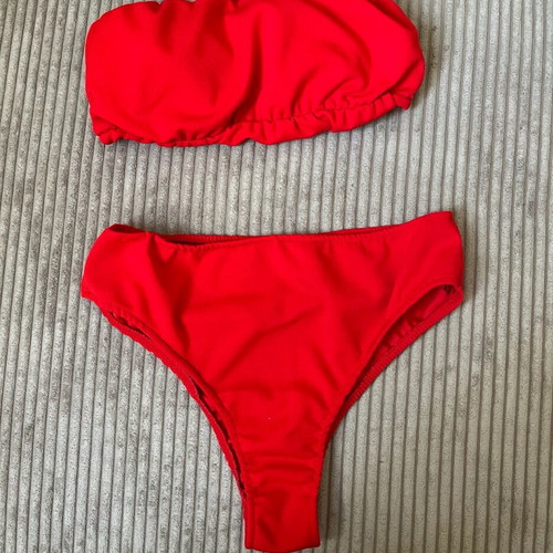 Bikini like new, red