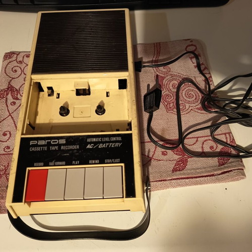 Vintage Paros P-16 cassette tape recorder used