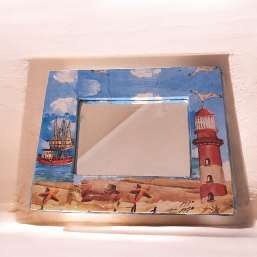 Handmade frame with mirror new, size 18x14cm