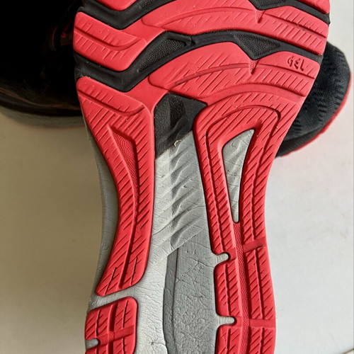Asics GT-2000 10 G-Tx Gore-Tex running shoes like new, EU 44