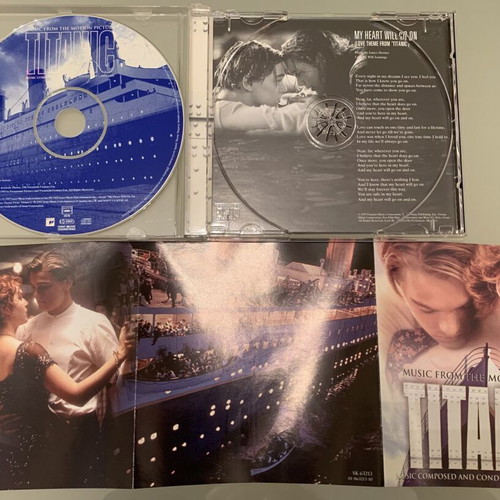 Titanic Soundtrack CD Album like new, 1997