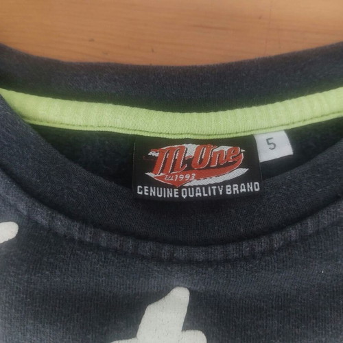 Children's sweatshirt used, blue, for ages 5-6