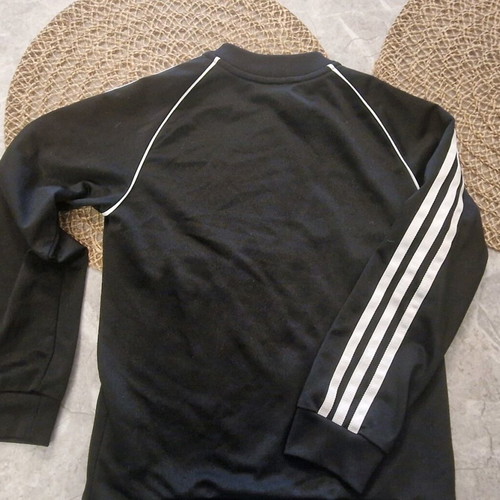 Adidas jacket authentic, slim fit, like new condition