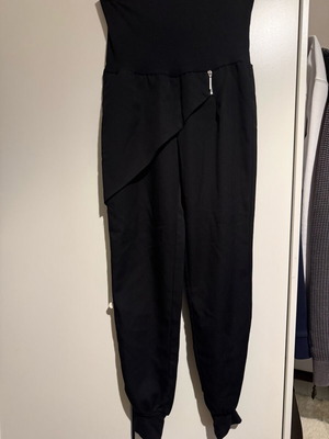 Envelope pants black like new, size XS