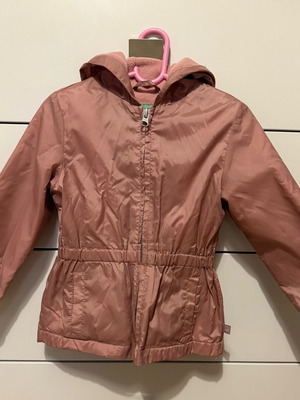 Μπουφάν Benetton αδιάβροχο με επένδυση φλις για κορίτσι 3-4 ετών σαν καινούργιο, ροζ
