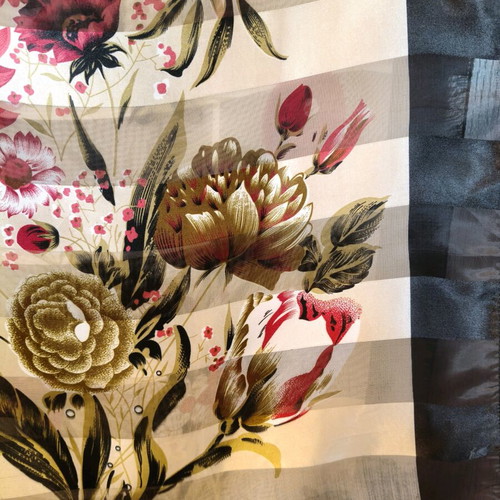 Floral scarf with satin stripes like new
