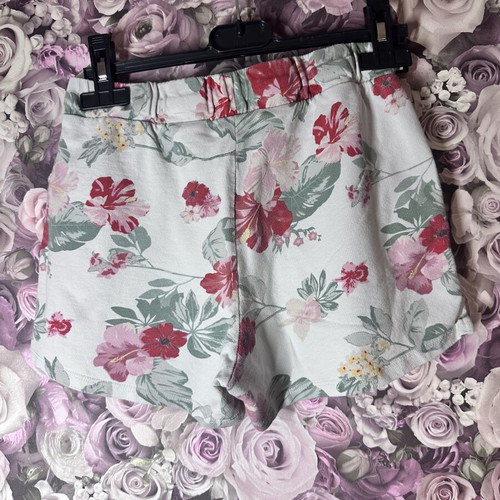 Floral women's shorts XS like new, pastel colors
