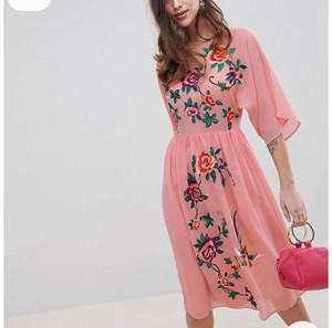 Asos φόρεμα small