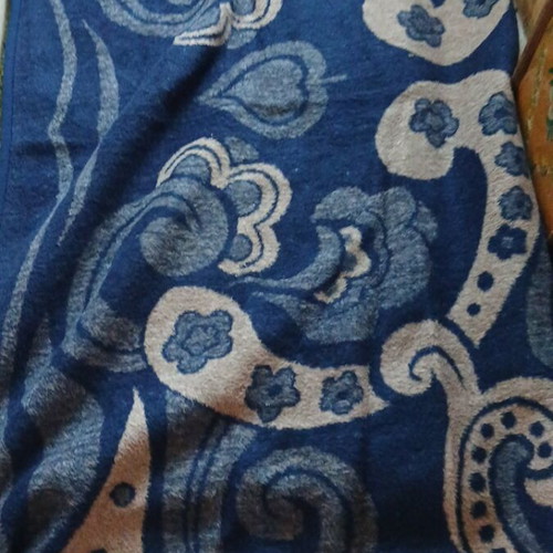 Blankets used, set of two double blankets