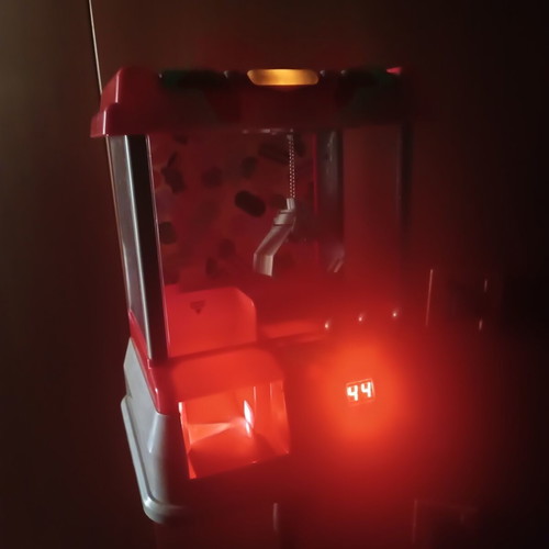 Vintage Mini Claw Machine with Lights and Sound like new