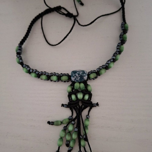 Ethnic necklace and bracelet set with green stones like new