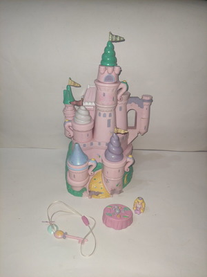 Polly Pocket Trendmasters Star Castle Magical Yea Party 1995 like new