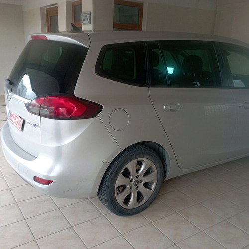 Opel Zafira Tourer 1.6 Turbo CNG used, 2012, manual, silver
