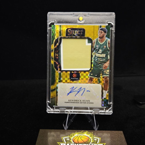 2025-26 Panini Select Euroleague Kendrick Nunn Auto Patch Gold /10 Panathinaikos