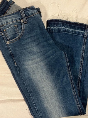Cropped flared jeans new size 32-34