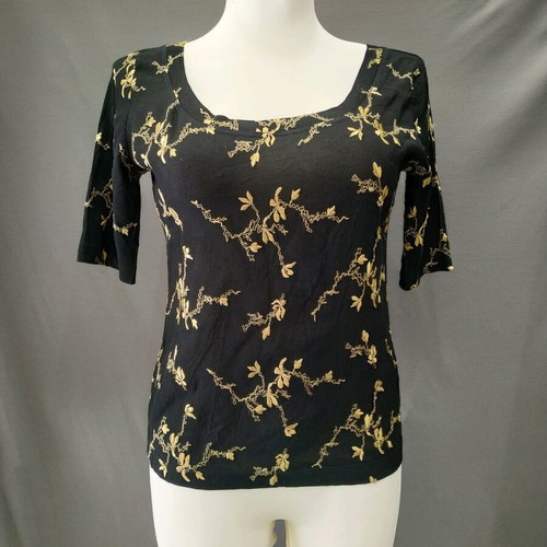 Embroidered blouse like new, vintage summer top size M