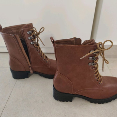 Women's brown ankle boots size 36 new