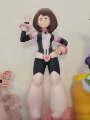 Ochaco Uraraka figure new