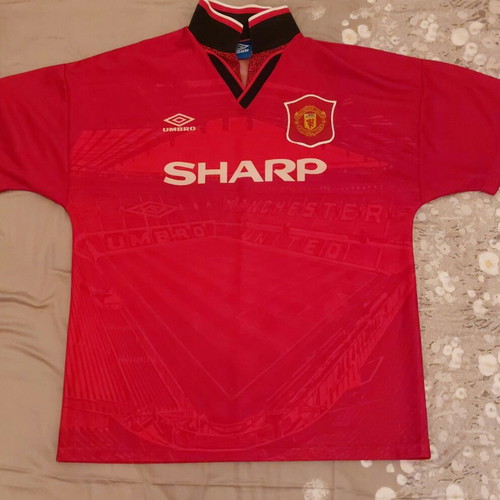 Manchester United jersey with Old Trafford stadium print, 1994-1996