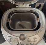 Domo bread maker used, light signs of use