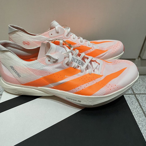 Adidas Adizero Avanti running shoes new, size 42.5, white and orange