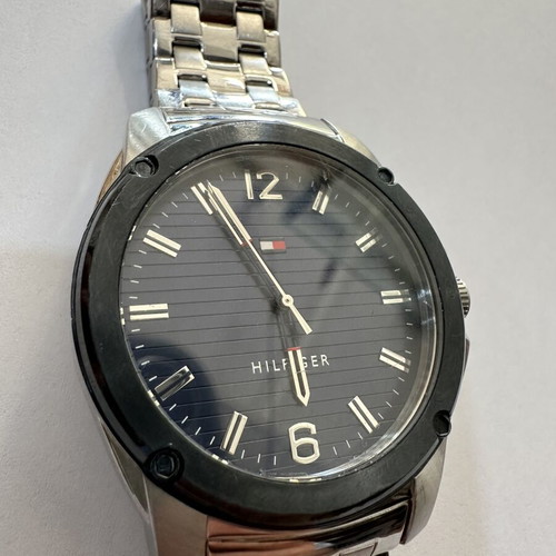 Tommy Hilfiger men's watch like new with blue dial and steel bracelet