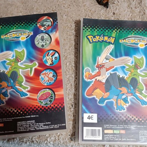 Pokémon Pickers album used with 210 pickers, 2 pieces