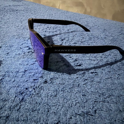 Sunglasses like new without case