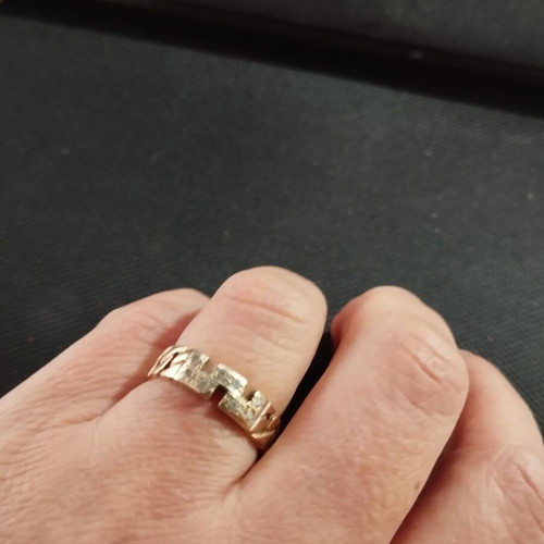 Vintage 14K ring with zircon like new, gold color