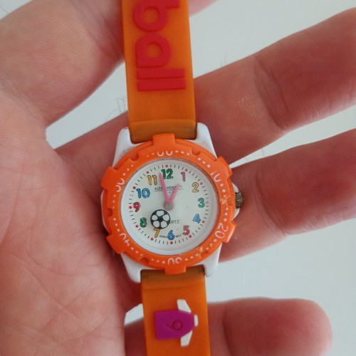 Children's wristwatch, orange