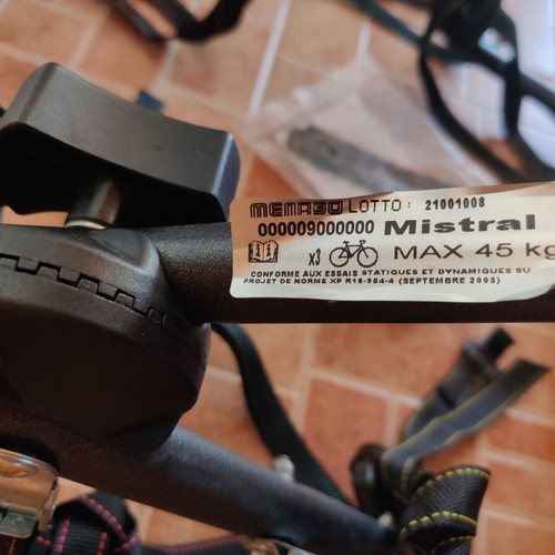 Βάση μεταφοράς ποδηλάτων αυτοκινήτου Menabo Mistral 45kg