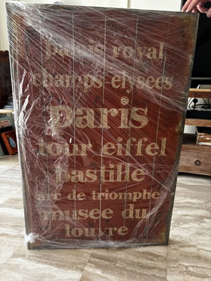 Wooden Paris Frame 60x90 like new, modern