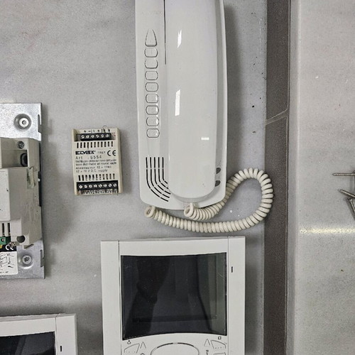 Color video door phone set like new