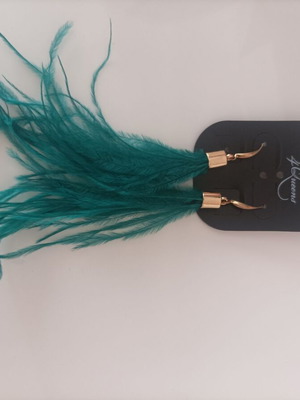Feather earrings new, green