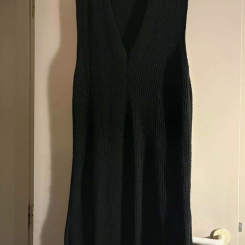 Black sleeveless knitted debardeur dress XL like new