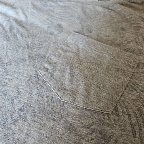 Divided H&M grey men's T-shirt XL/XXL with subtle pattern