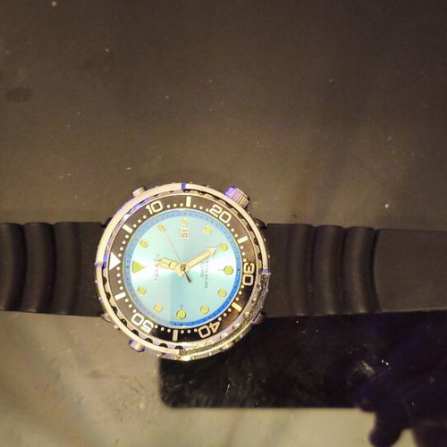 Foxbox Tuna watch like new, 50m water resistant, Tiffany blue dial