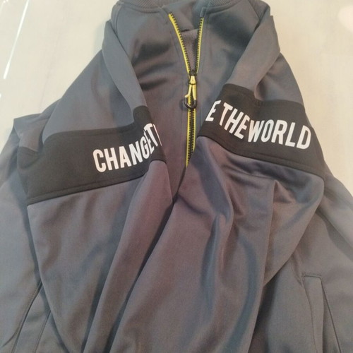 Zip-up sweatshirt like new, boys' size 158-164 cm