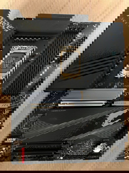Gigabyte Motherboard Z790 Aorus Elite DDR4