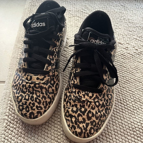 Adidas sneakers leopard print used, size 37