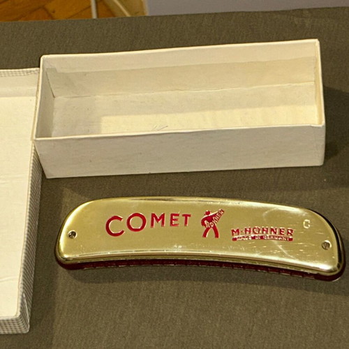 M. Hohner Comet Vintage Harmonica used with original Minion box