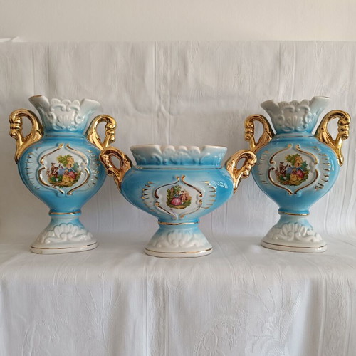 Vintage vases set of 3 from Italian ceramics in baroque style like new