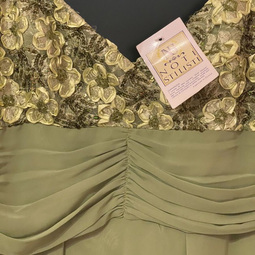 Green evening dress, size XXXL / 46 / 18
