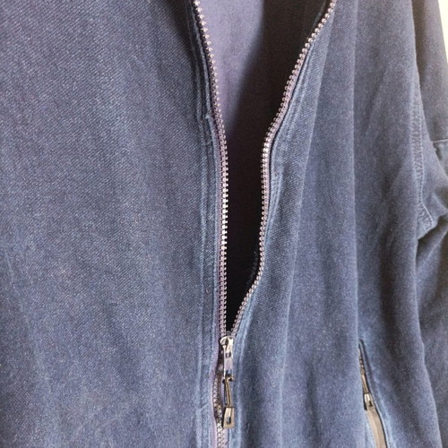 H&M men's denim jacket Large like new, bomber style with cotton lining