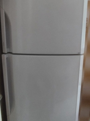 General Electric No Frost Refrigerator like new 1.70m