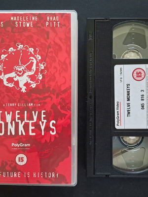 Twelve Monkeys VHS like new, English audio, no subtitles