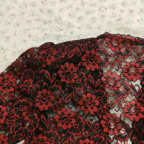 Lace bolero like new, red and black