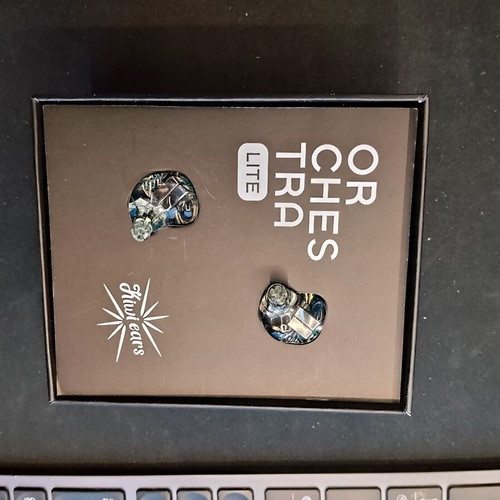 Kiwi Ears Orchestra Lite IEM's like new, perfect for FPS gaming